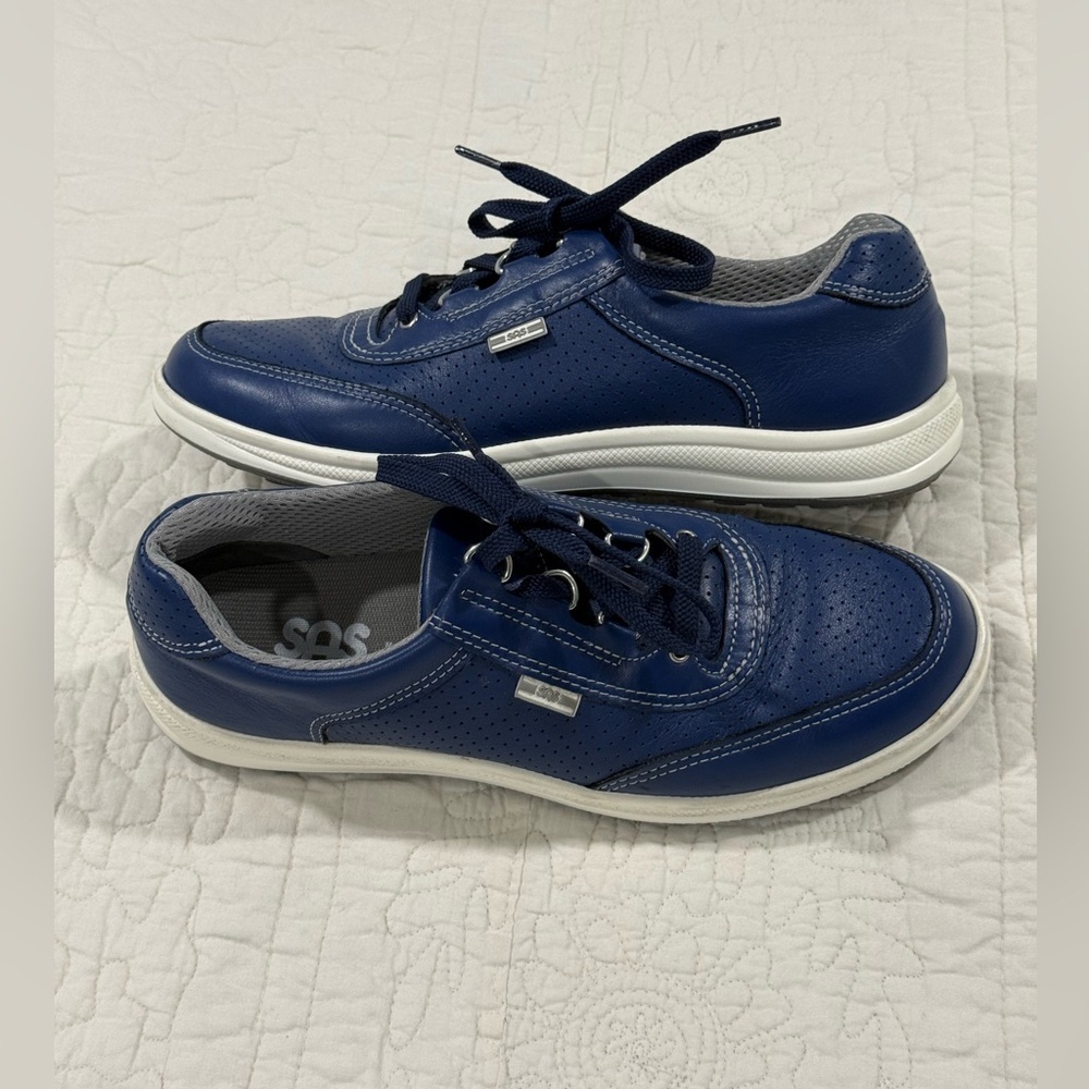 SAS Womens Navy Sporty Lux Lace up Sneakers Size 8.5